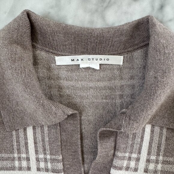 MAX STUDIO Plaid Sweater – Grey – Size M - Picture 3 of 4